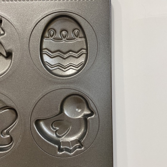 SWEET CREATIONS SPRING COOKIE PAN - Picture 4 of 16